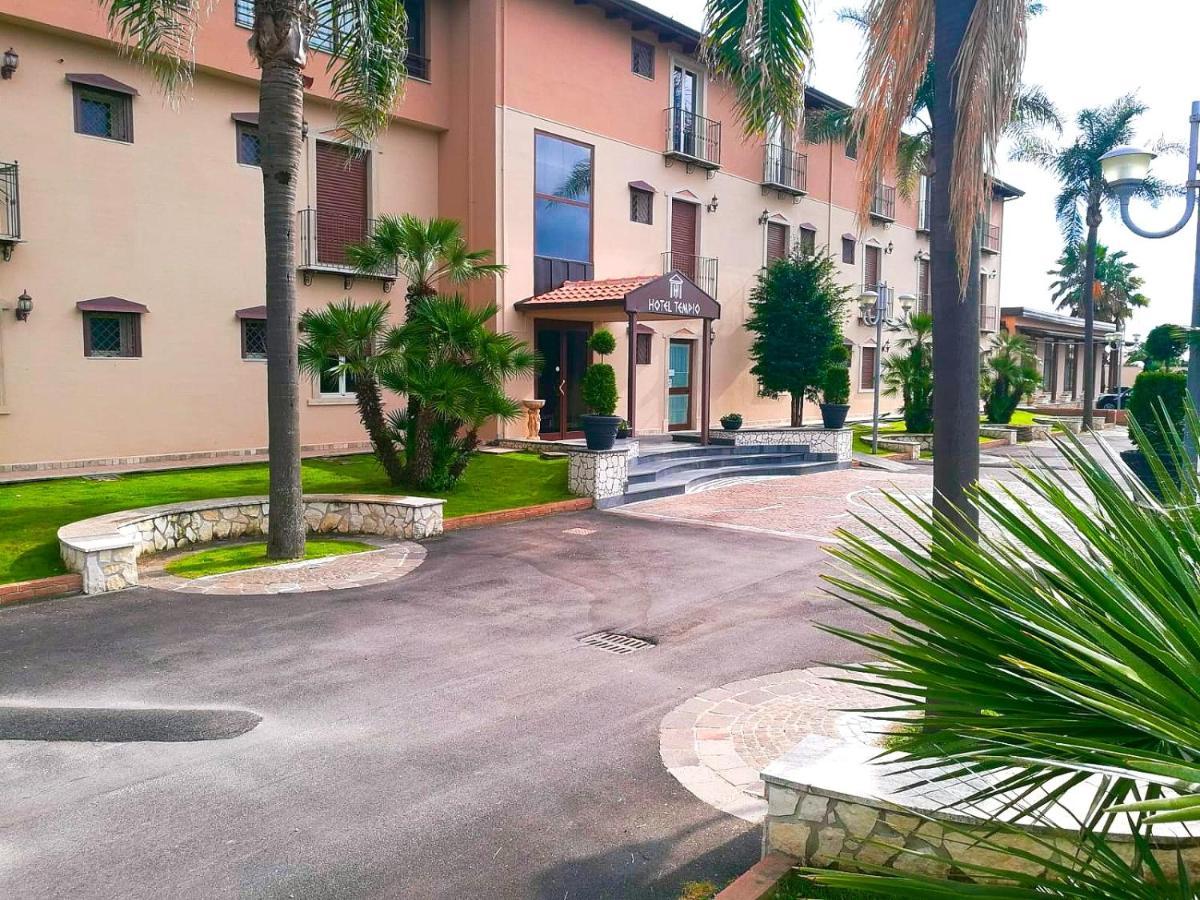 Hotel Tempio Lago Patria Bagian luar foto