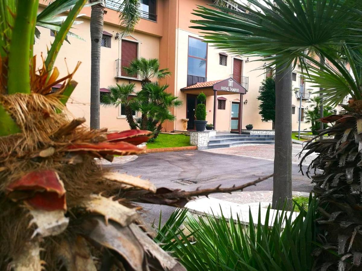 Hotel Tempio Lago Patria Bagian luar foto