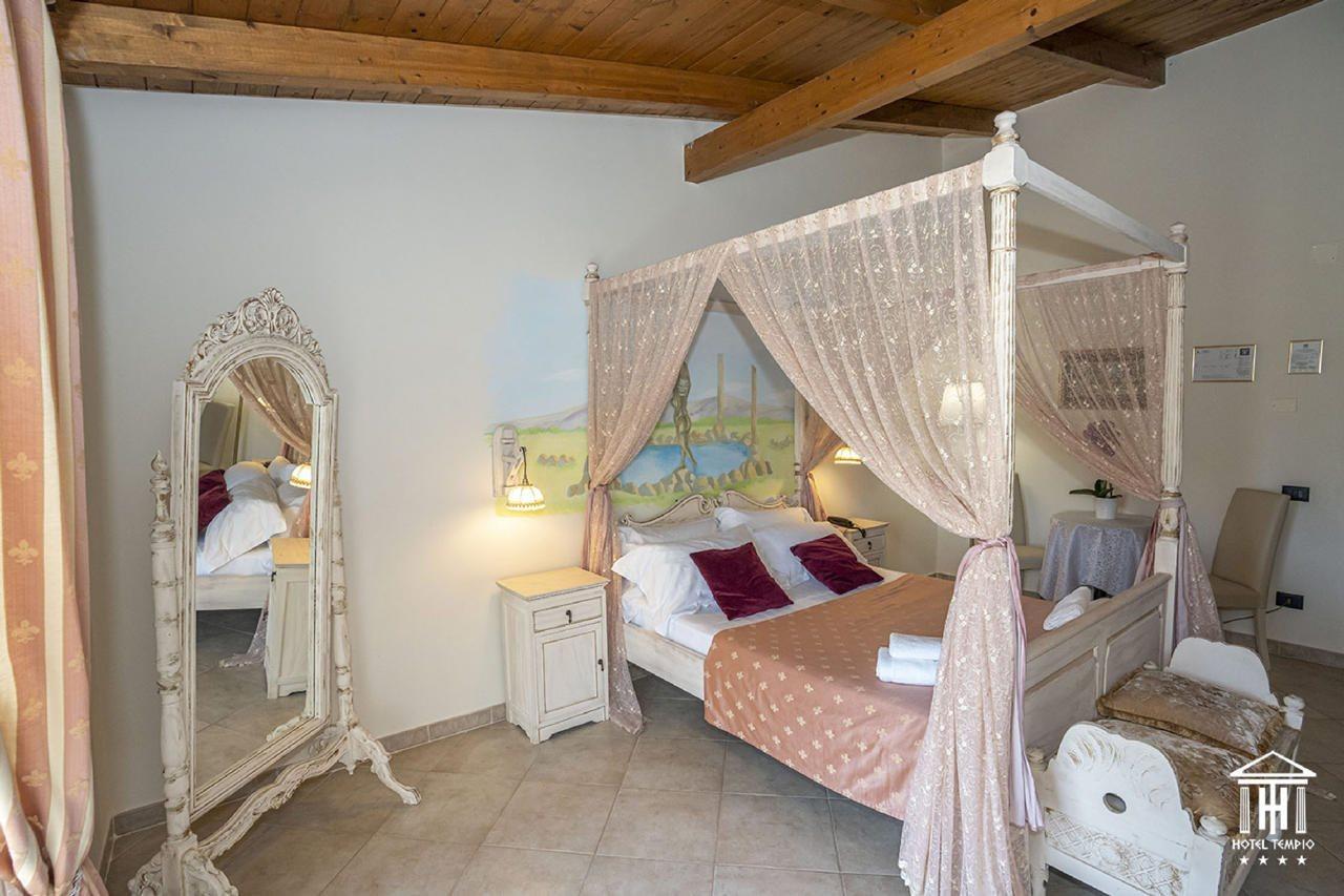 Hotel Tempio Lago Patria Bagian luar foto