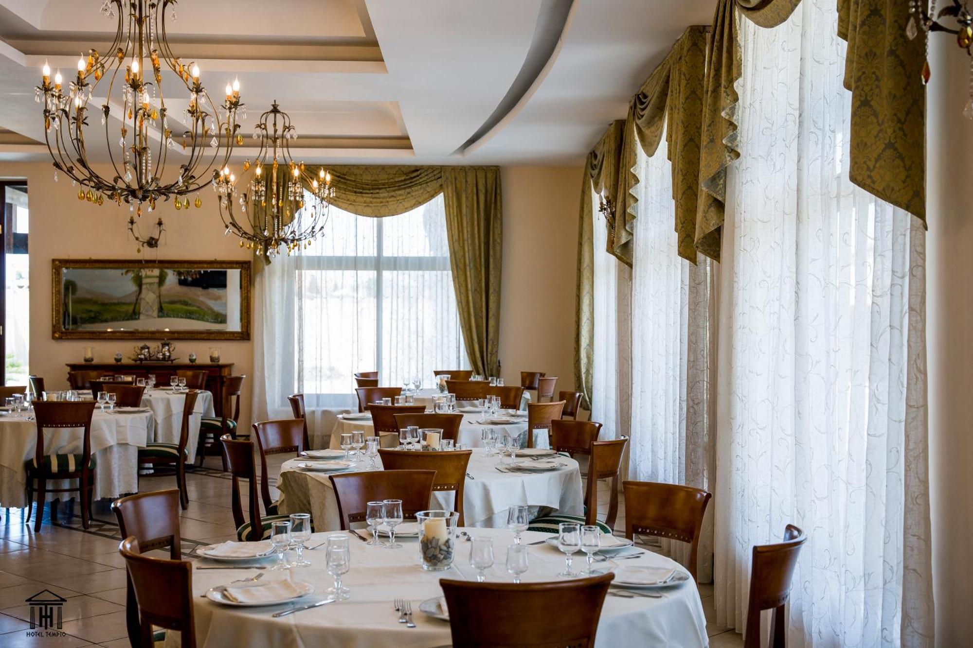 Hotel Tempio Lago Patria Bagian luar foto