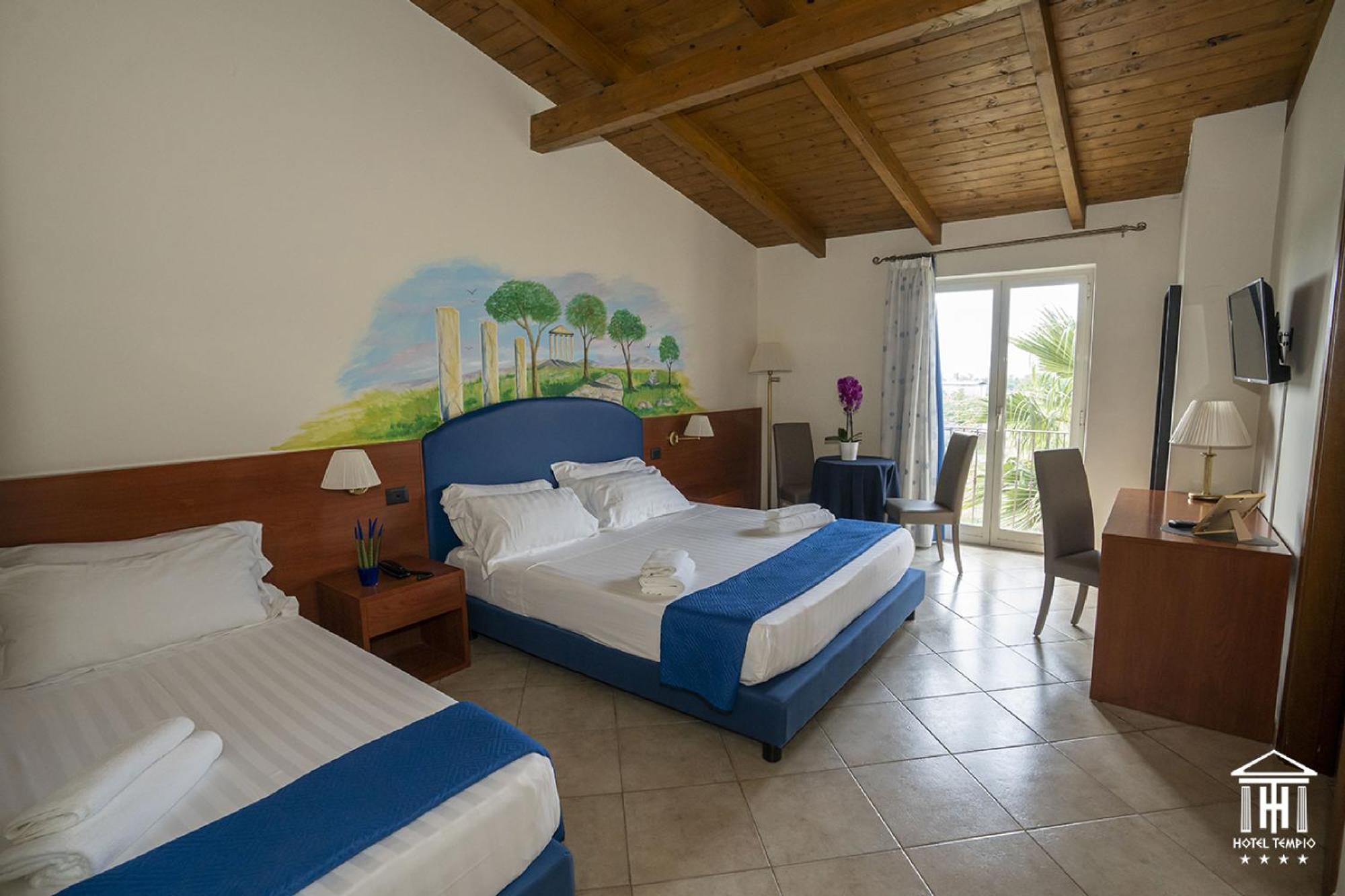 Hotel Tempio Lago Patria Bagian luar foto