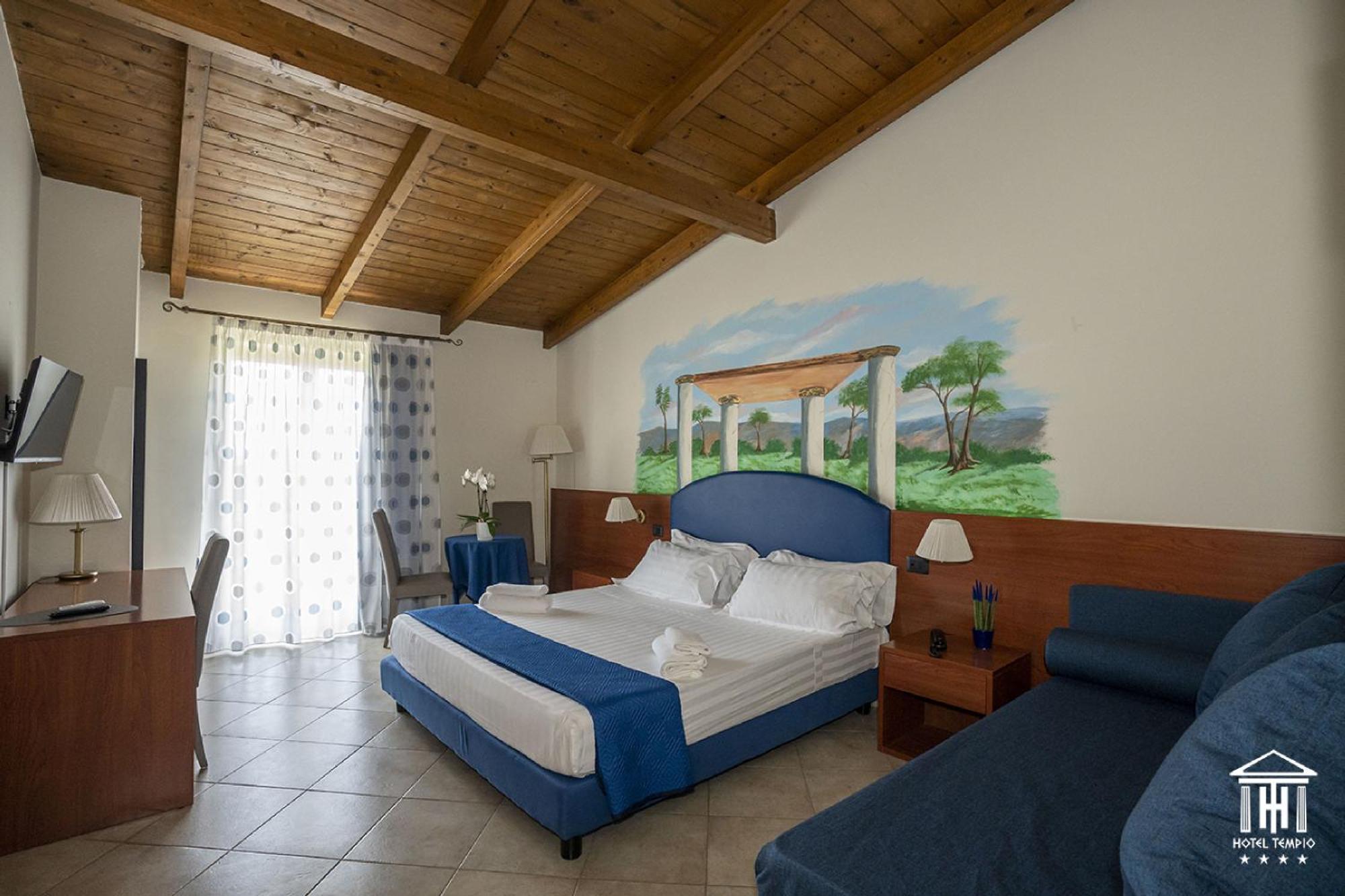 Hotel Tempio Lago Patria Bagian luar foto