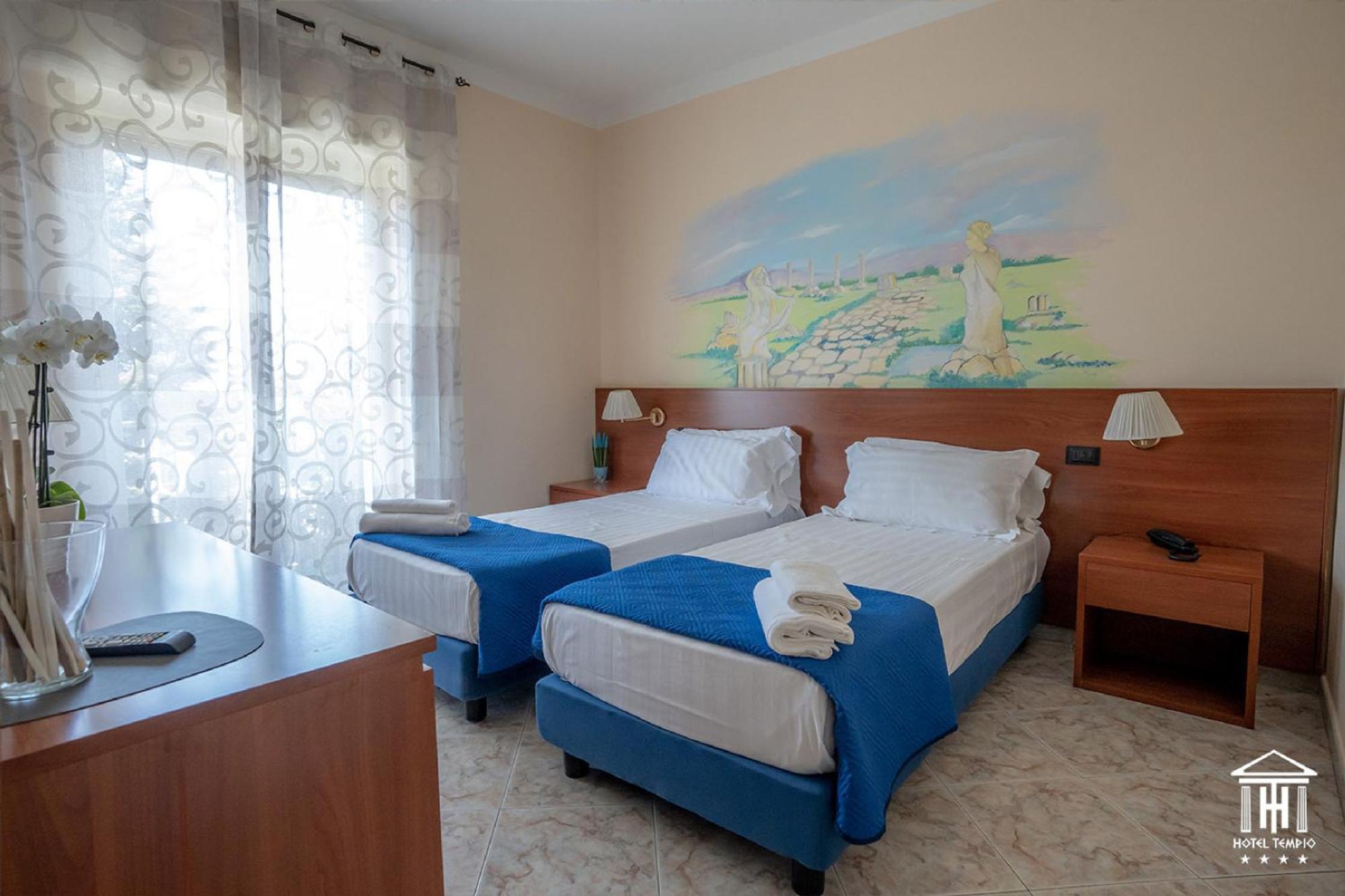 Hotel Tempio Lago Patria Bagian luar foto